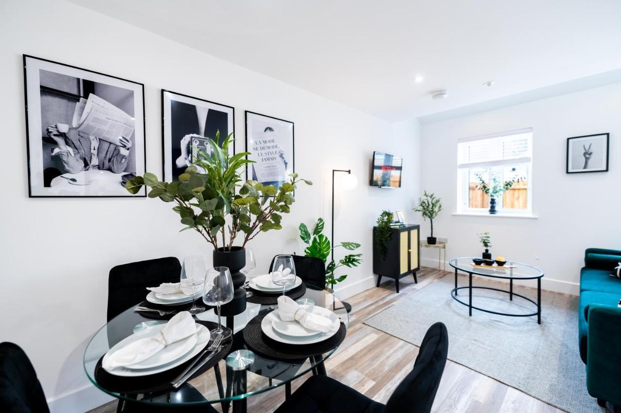 Hosta Group - Prestige 1 Bed Apartment - The Olive Cambridge  Exterior foto